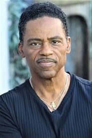 Richard Lawson as Ryan in Poltergeist