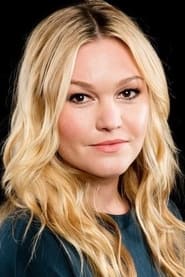 Julia Stiles as Nicky Parsons in The Bourne Ultimatum