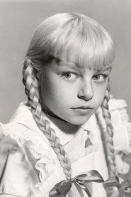 Patty McCormack as Mildred Drummond in The Master