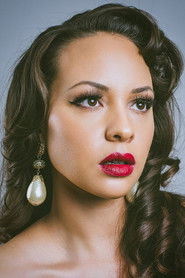 Jasmine Cephas Jones as Peggy Schuyler / Maria Reynolds in Hamilton