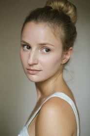 Tiphaine Daviot as Aurore in Marianne