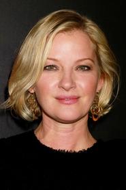Gretchen Mol as Elise Henderson in Manchester by the Sea