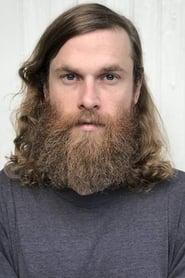 Elijah Ungvary as Scratch in Pig