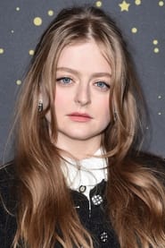 Anna Baryshnikov as Sandy in Manchester by the Sea