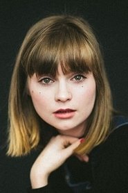 Lola Petticrew as Young Laura in She Said