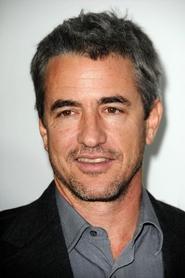 Dermot Mulroney as Martin Lee in Zodiac