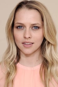 Teresa Palmer as Dorothy Schuttle in Hacksaw Ridge