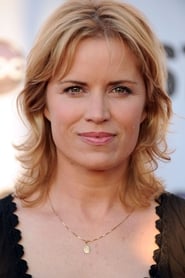 Kim Dickens as Detective Rhonda Boney in Gone Girl