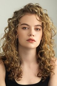 Megan Charpentier as Victoria Desange in Mama