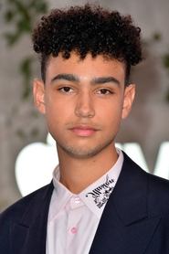 Archie Madekwe as Simon in Midsommar