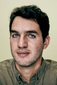 Benny Safdie as Joel Wachs in Licorice Pizza