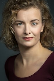 Lucy Russell as Steph in Toni Erdmann