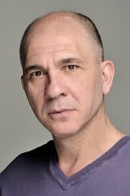 Darío Grandinetti as Marco in Talk to Her