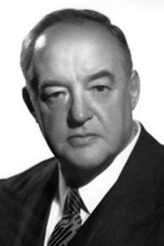 Sydney Greenstreet as Signor Ferrari in Casablanca