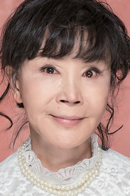 Lee Yong-nyeo as Bok-soon in The Handmaiden