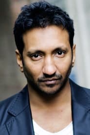 Phaldut Sharma as Shariff (voice) in Gravity