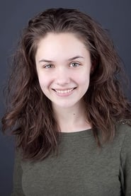 Julia Scarlett Dan as 12-Year-Old Hannah in Arrival