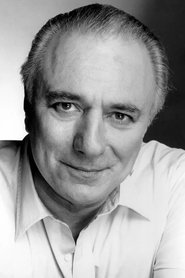 Philip Bosco as Lenny Savage in The Savages