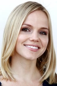 Alexa Havins as Molly Stewart in Professor Marston and the Wonder Women