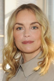 Nina Hoss as Nelly Lenz in Phoenix