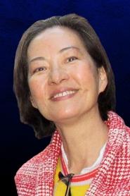 Rosalind Chao as Caroline in Better Things