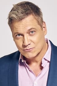 Holt McCallany as Bill Tench in MINDHUNTER