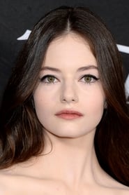 Mackenzie Foy as Murph (10 Yrs.) in Interstellar