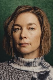 Julianne Nicholson as Doctora in Monos