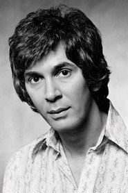 Frank Langella as Judge Julius Hoffman in The Trial of the Chicago 7