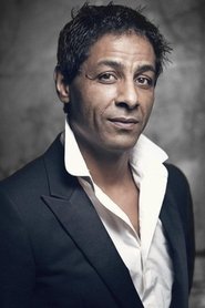 Hichem Yacoubi as Reyeb in A Prophet