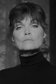 Delaney Driscoll as Linda Novotny in Election