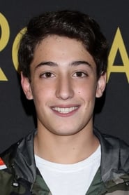 Diego Cortina Autrey as Toño in Roma